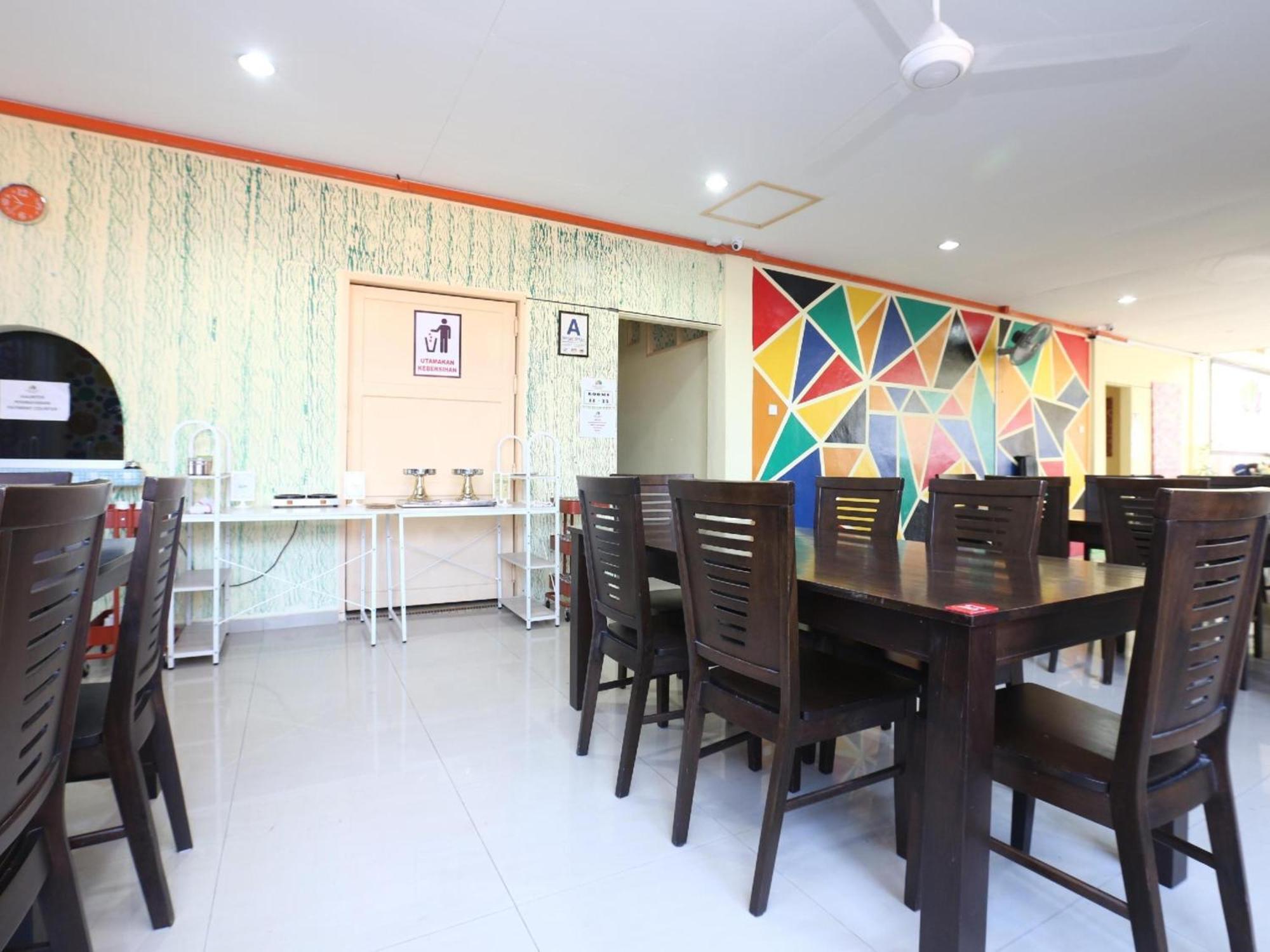 Oyo89640马朗彩虹酒店 马江 外观 照片